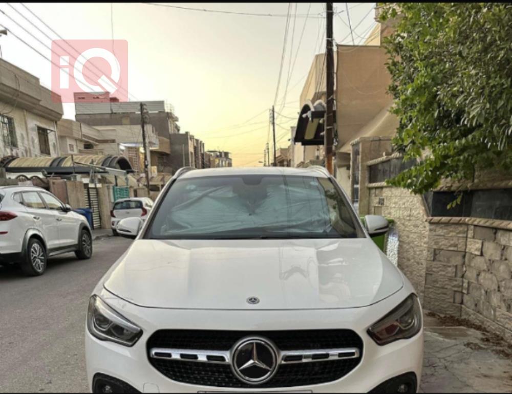 مرسيدس بنز GLA